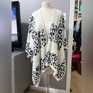 Chic Animal Print Wrap | OSFM